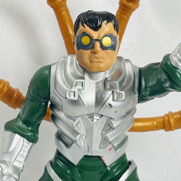 Marvel Doc Ock Figure Hasbro 2012 Dr. Octopus Action Feature - Picture 4 of 11